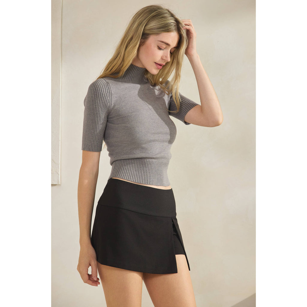 Short Sleeve Mock Neck Sweater Top