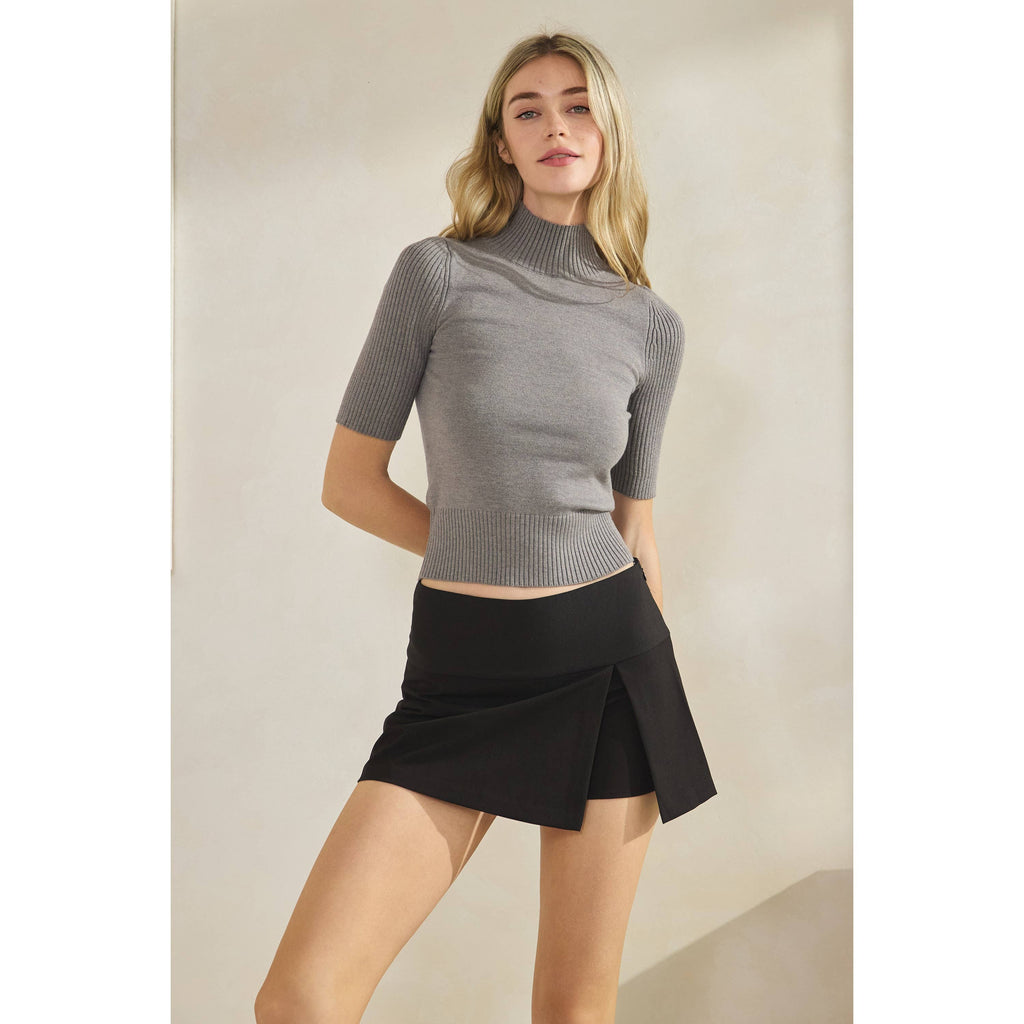 Short Sleeve Mock Neck Sweater Top